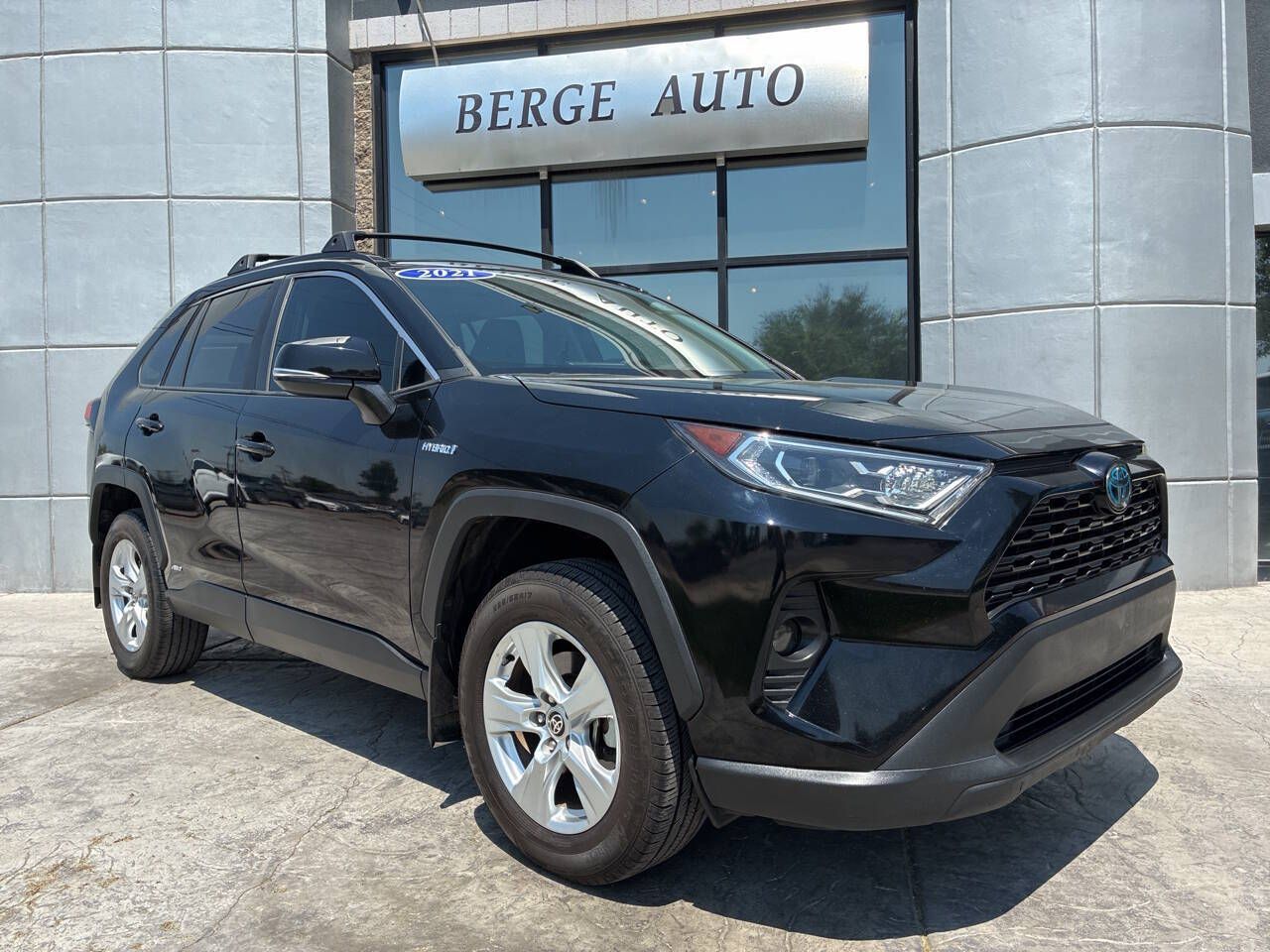 2021 Toyota RAV4 XLE