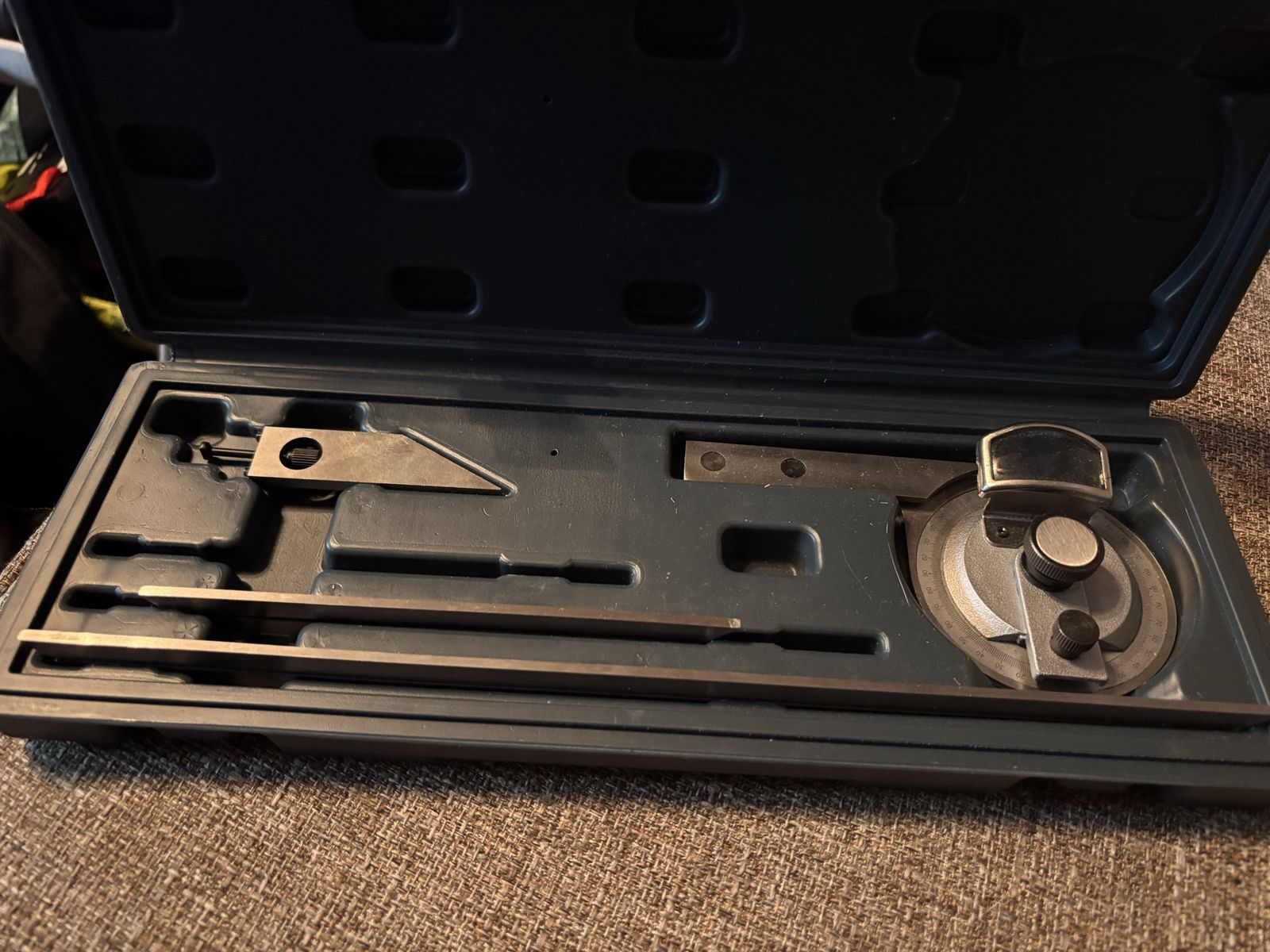 Universal Bevel Protractor Angle Finder with Case