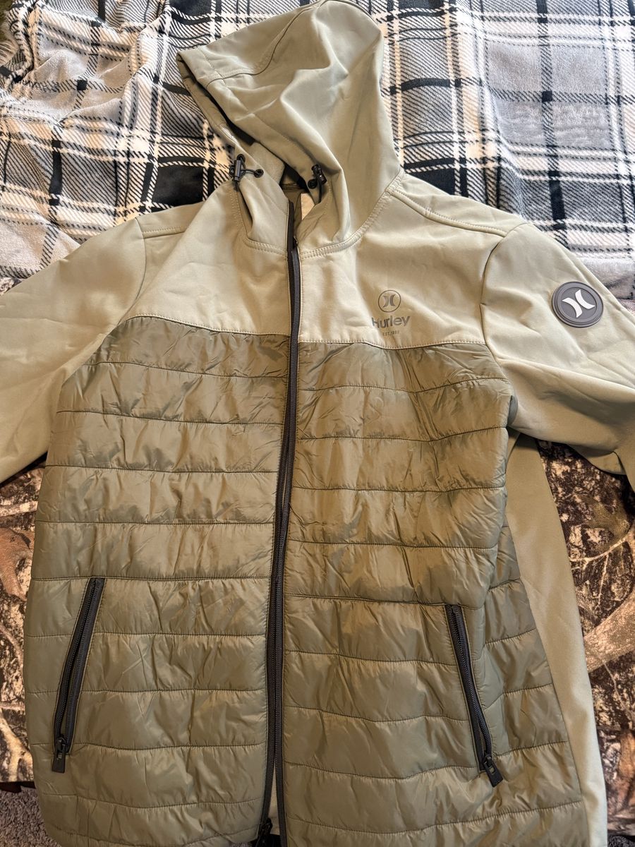Men’s Hurley jacket