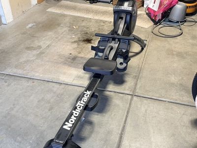 Nordic Track RW900 Rowing Machine