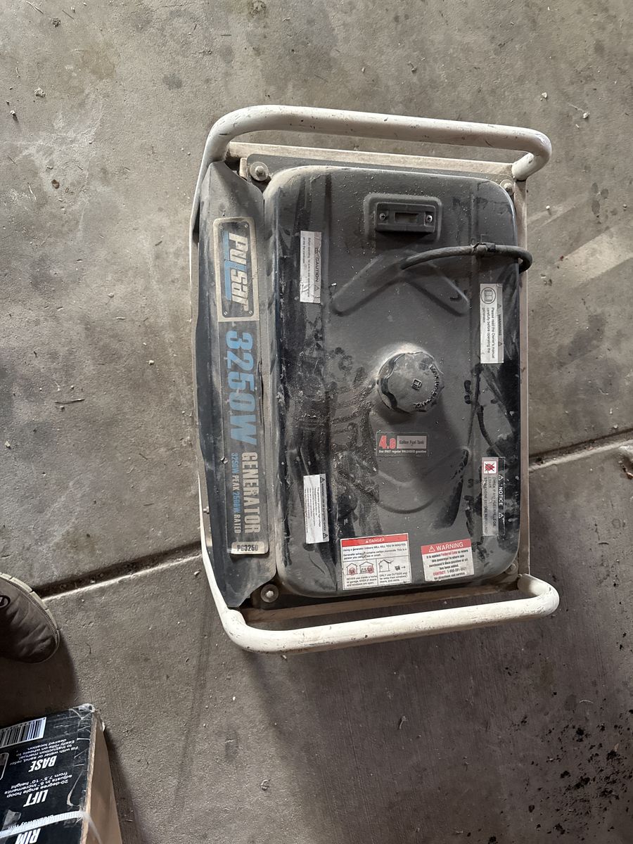 Pulsar 3250W Generator
