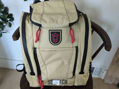 Brand new Squatch Lore 2.0 disc golf bag