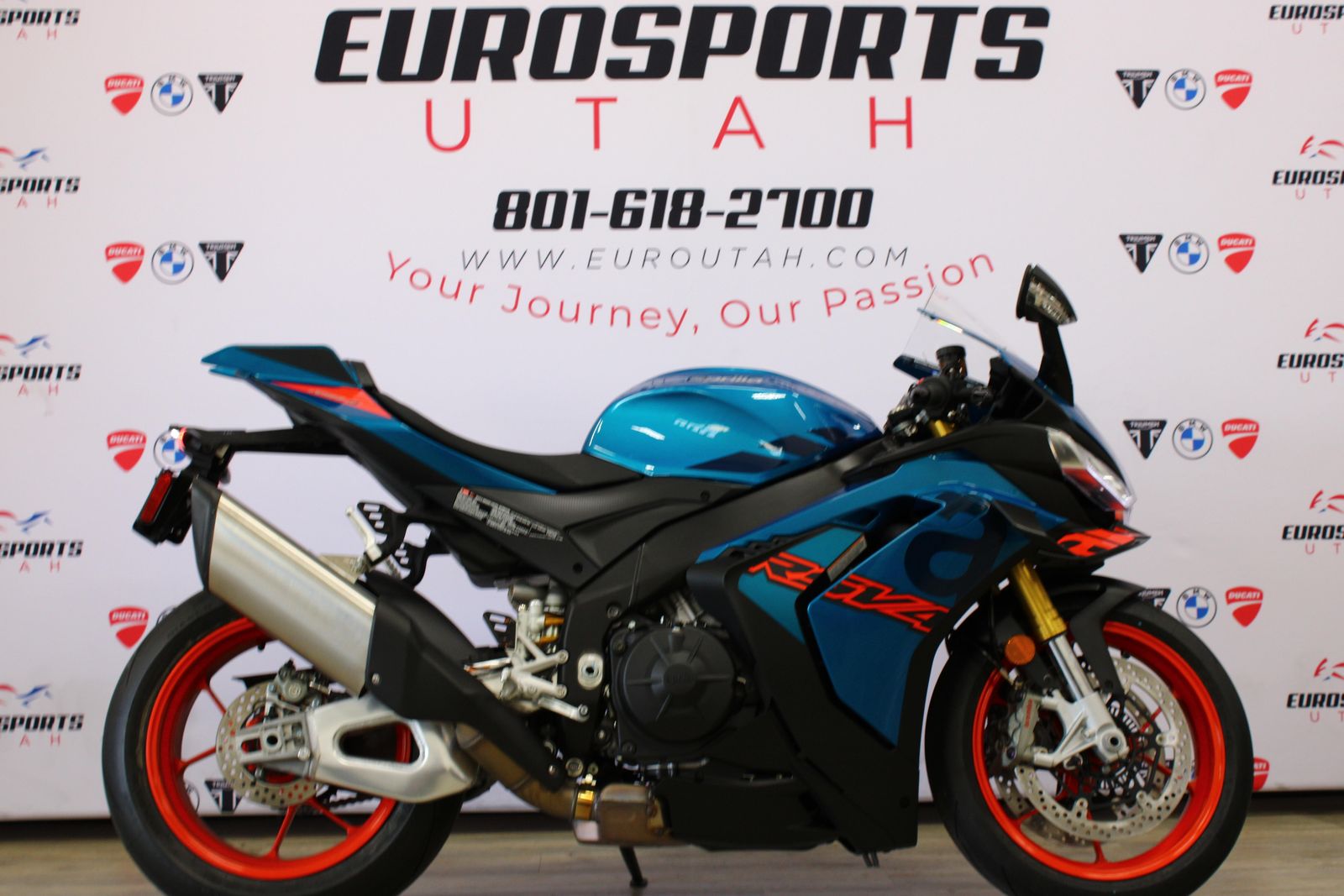 2026 Aprilia RSV4 1100