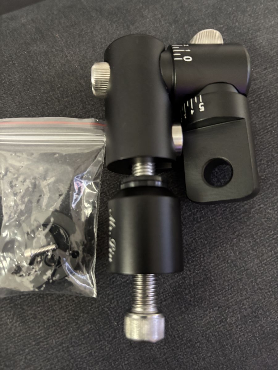 # Archery Quick Disconnect Single Side V Bar Adjustable Quick Disconnect Mount Bow Rod Stabilizer