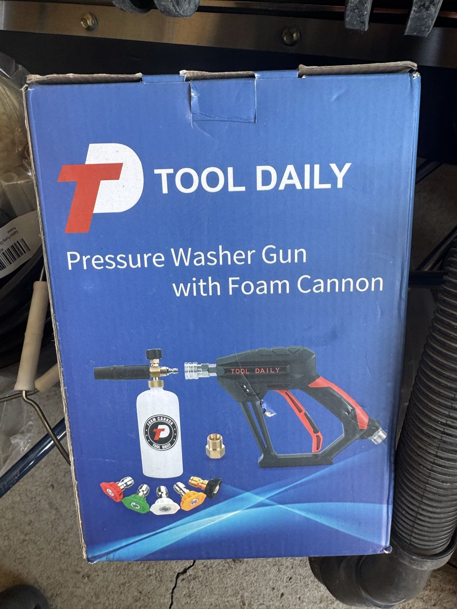 Tool Daily Pressure Washer Gun with Foam Cannon & 5 Nozzle Tips - M22 14mm/15mm Coupler, New