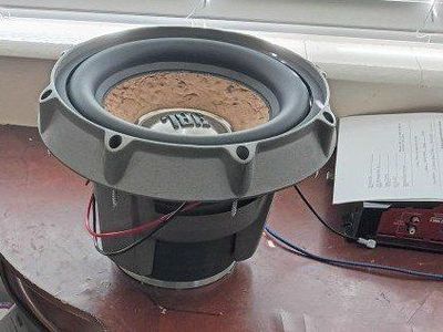 jbl p1022 subs