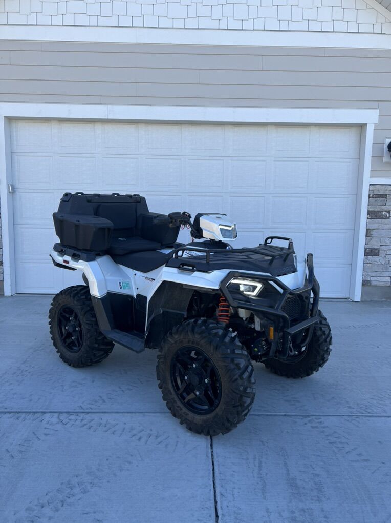2021 Polaris Sportsman 570 Ultimate in Pearl White