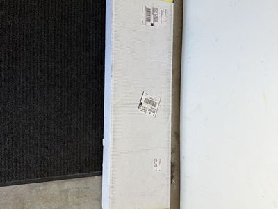 Rivian R1T Manual Tonneau Cover Interrobang