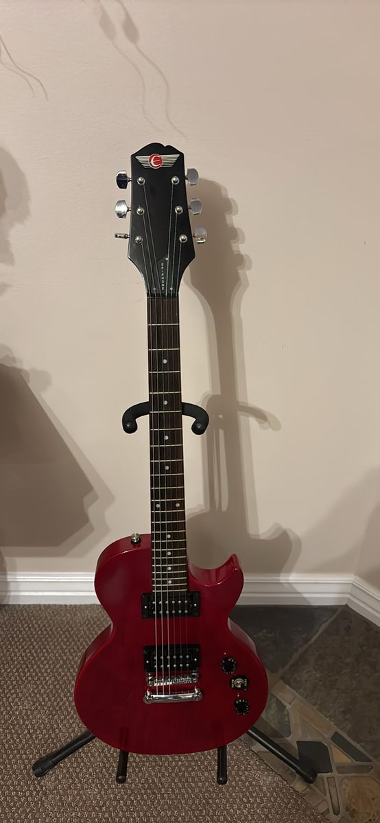 Epiphone Les Paul with Soft Case