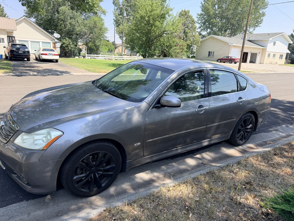 2008 Infiniti M35 Sport