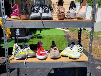YARD SALE THAT DOESN'T LOOK LIKE ONE!
739 N 900 W 84116
Till 5 today