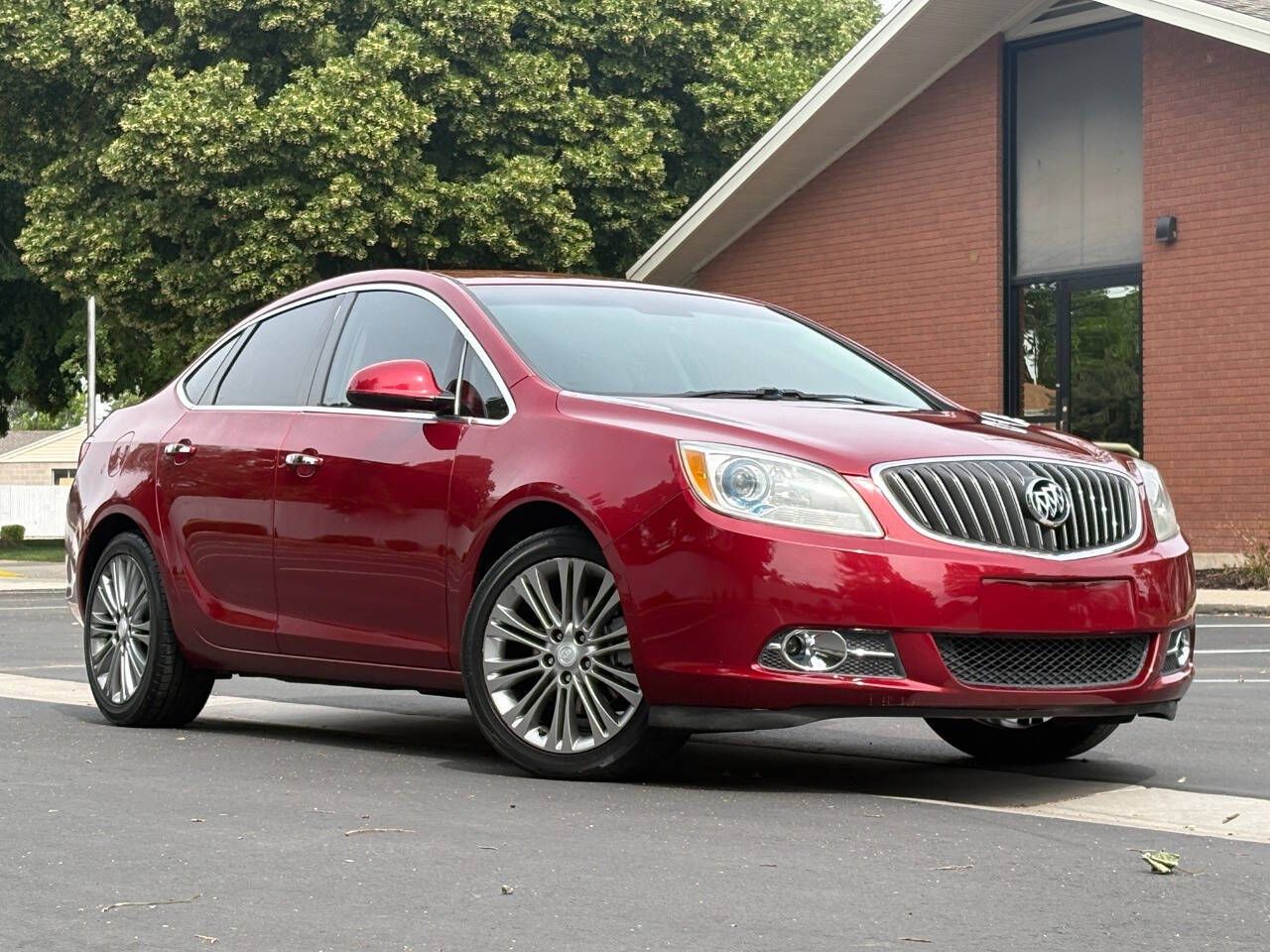 2012 Buick Verano Leather Group