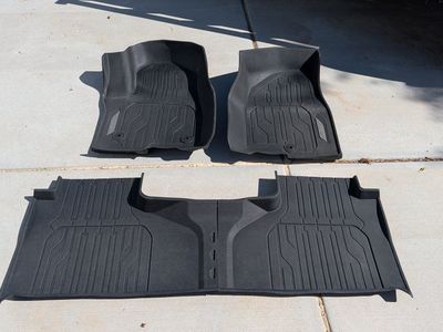GMC All-Weather Floor Mats & Liner Set - Front & Rear - Black Rubber