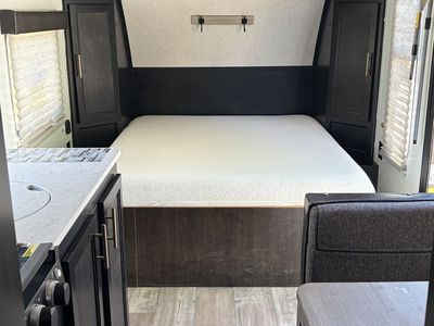 2022 Coachmen Wolf Pup Travel Trailer - 20ft, Sleeps 4, AC, Awning