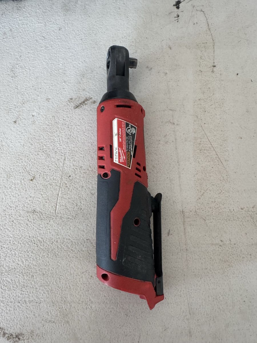 Milwaukee M12 3/8-inch Battery Ratchet Tool, Red/Black - Used