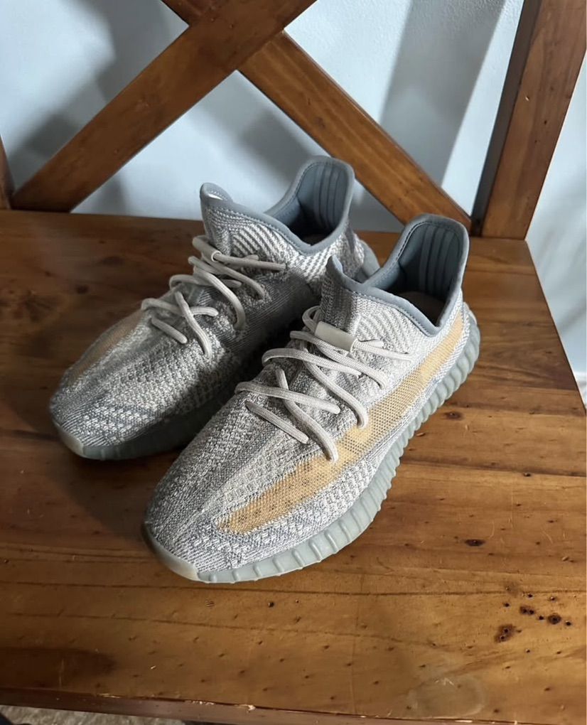 Yeezy Boost 350 Size 9-9.5