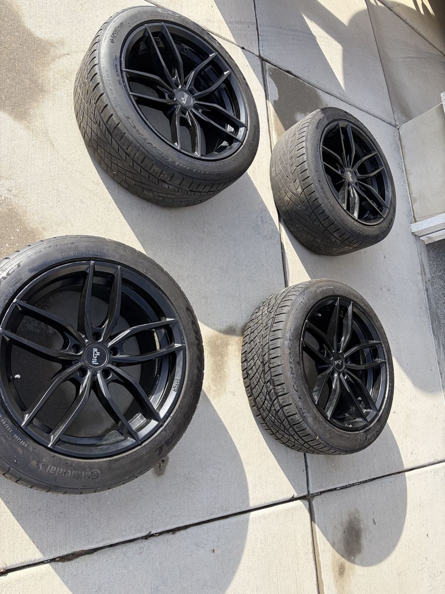 Niche Black M203 Vosso wheels with Continental ExtremeContact Tires 255/45R19 Full set