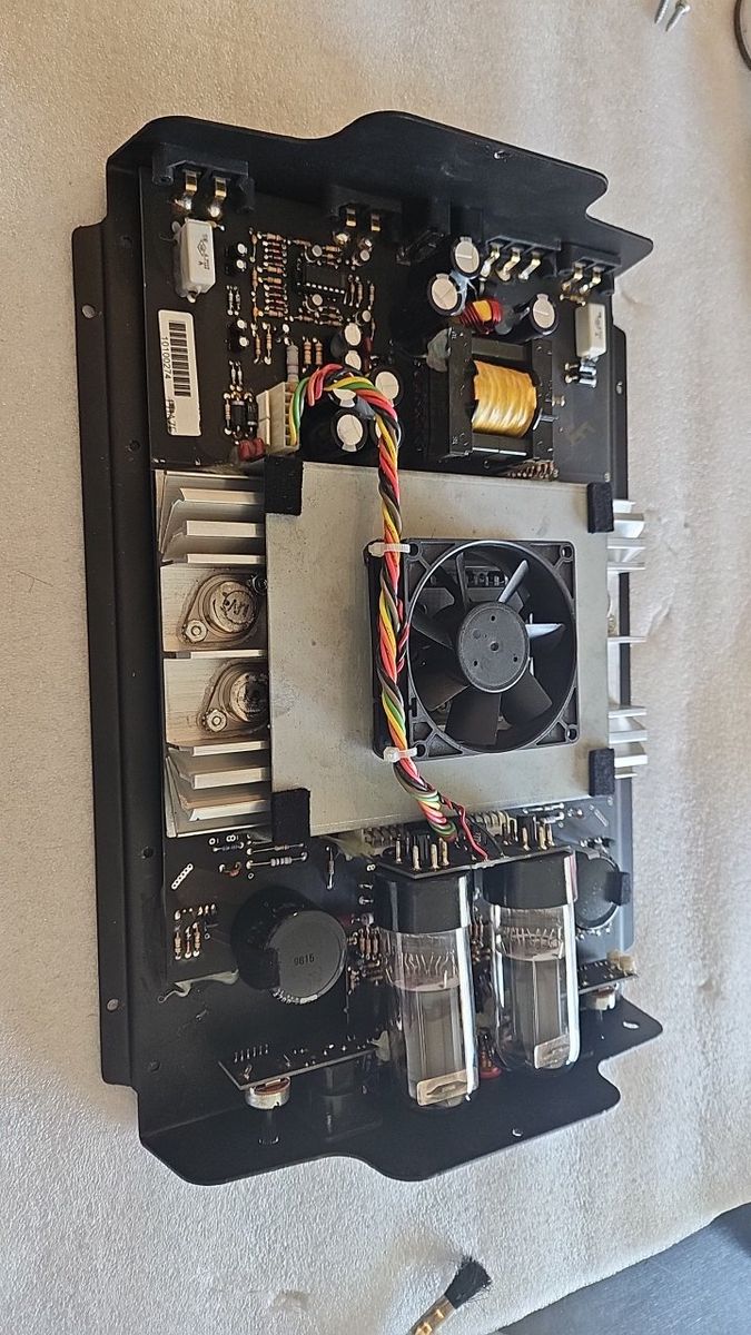 Main image 10