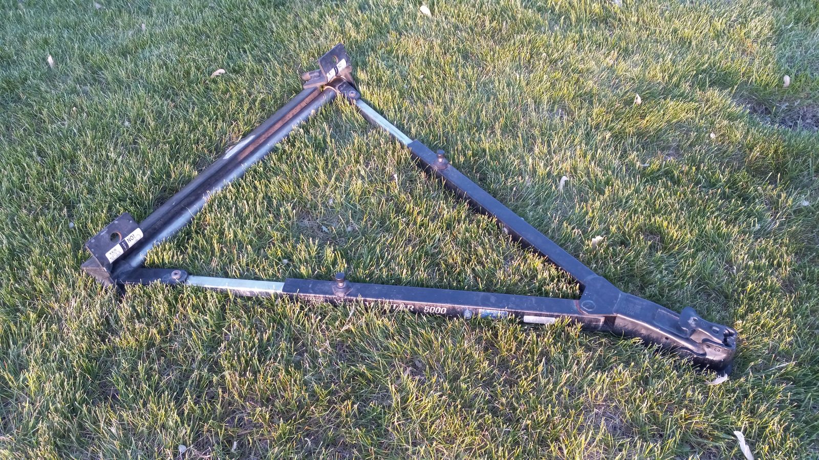 Roadmaster - Stowmaster 5000 Vehicle Mounted 6,000 lb Tow Bar