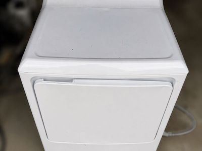 GE Appliances GTD42EASJ2WW Electric Dryer - White, 240V, Extended Tumble