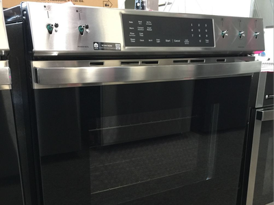 Single Oven Gas Range - Scratch and Dent