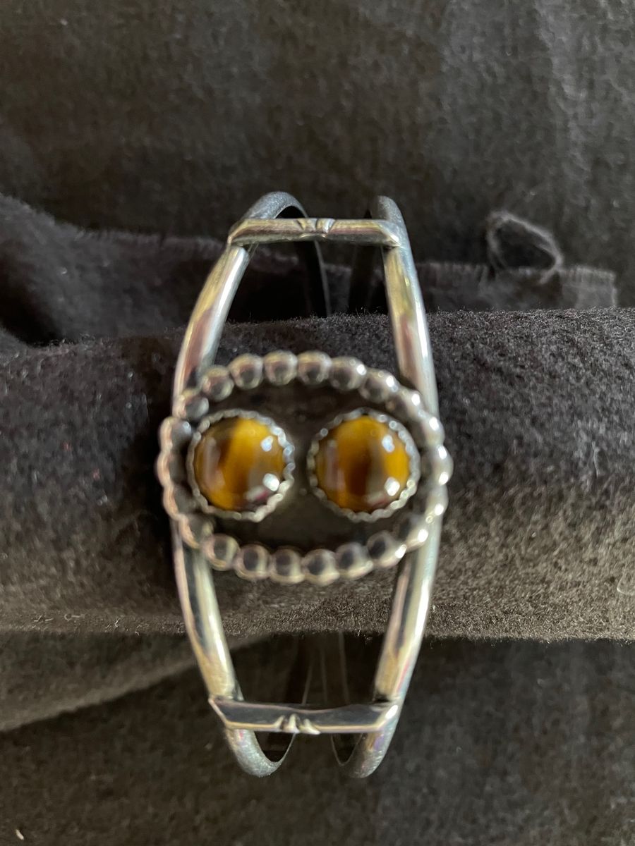 SILVER AND SEMI PRECIOUS STONE BRACELET
