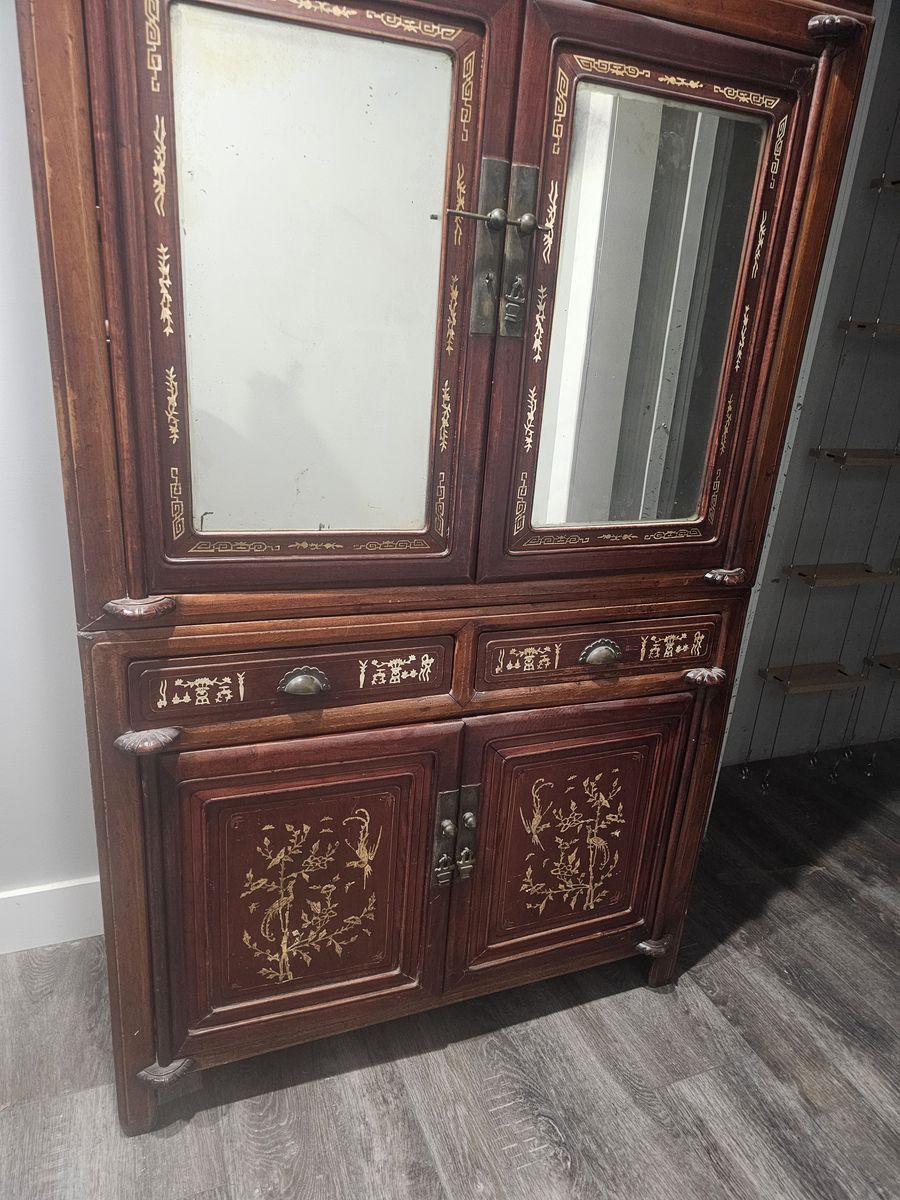 Antique Chinese Furniture