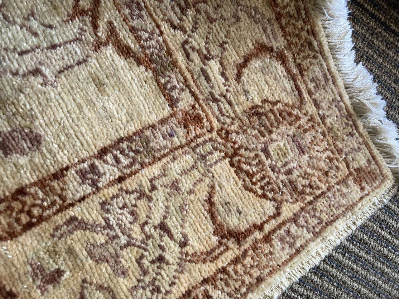 Persian Rug Runner 11x3 New Condition