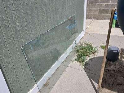 Glass panel