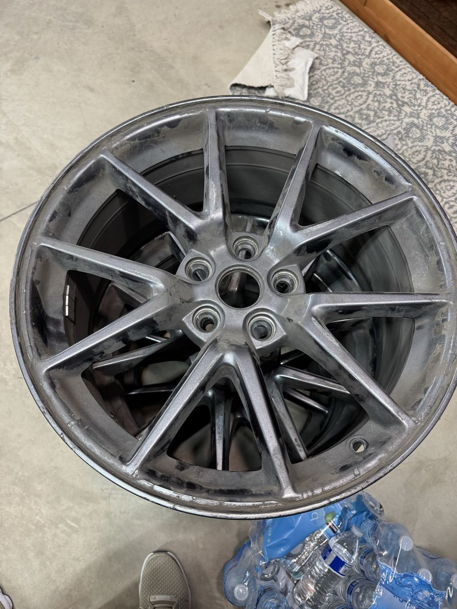 Used 2021 Tesla Model 3 18" Wheel