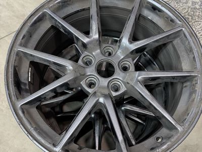Used 2021 Tesla Model 3 18" Wheel