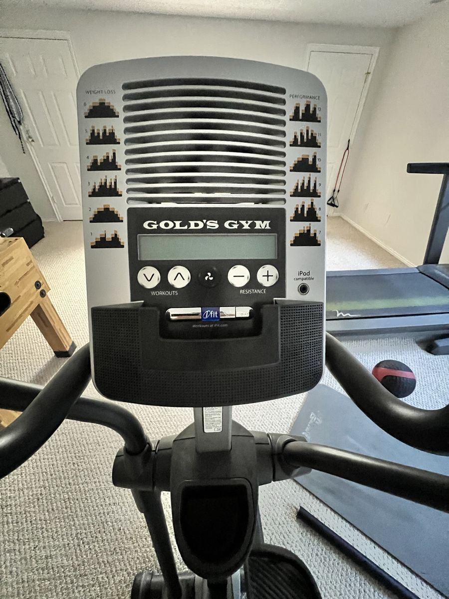 Elliptical OBO Golds Gym stride trainer 410