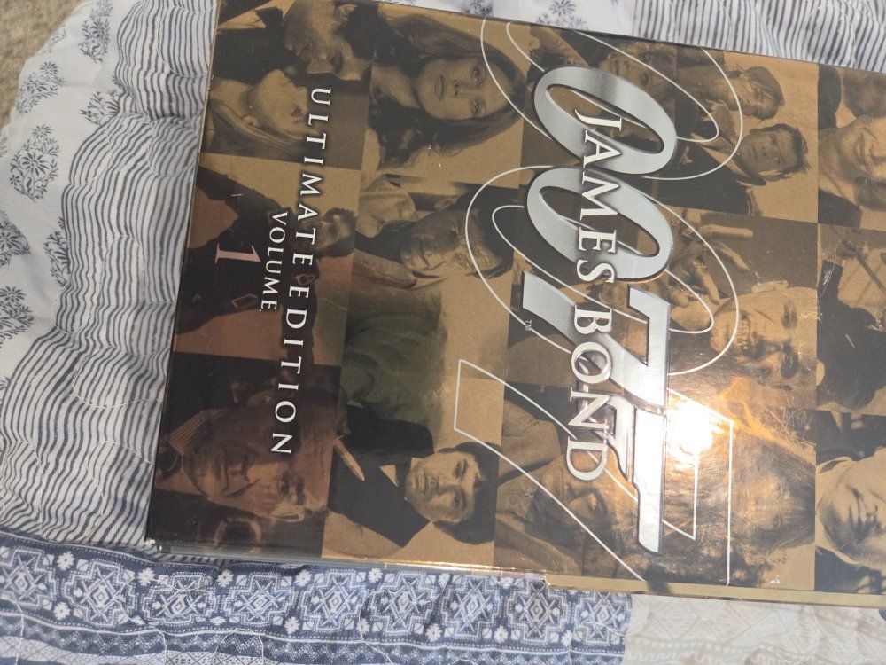 James Bond 007 Ultimate Edition Volume 1 DVD Box Set Collection