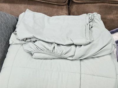 Sage Green Queen Bedding Set