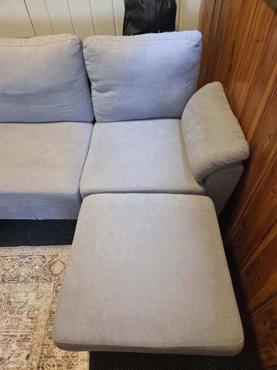 Main image 3