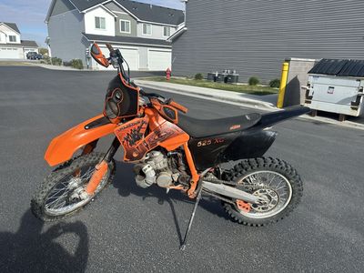 2002 KTM 380 in 2006 525 Chassis