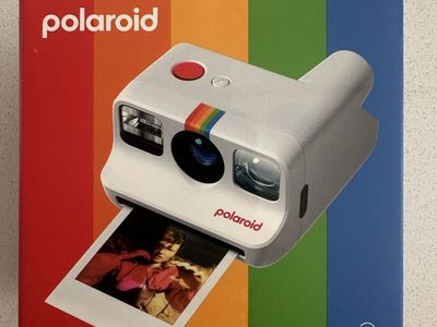 Polaroid Go Camera - White