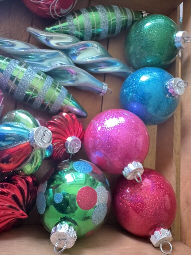 Thick Glass Festive Ornaments Large