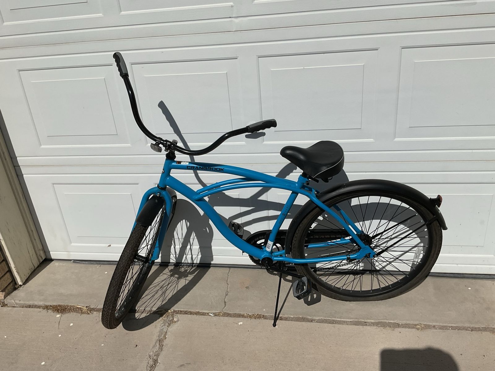 Cranbrook Blue Cruiser Bike - Single Speed, Comfortable Ride