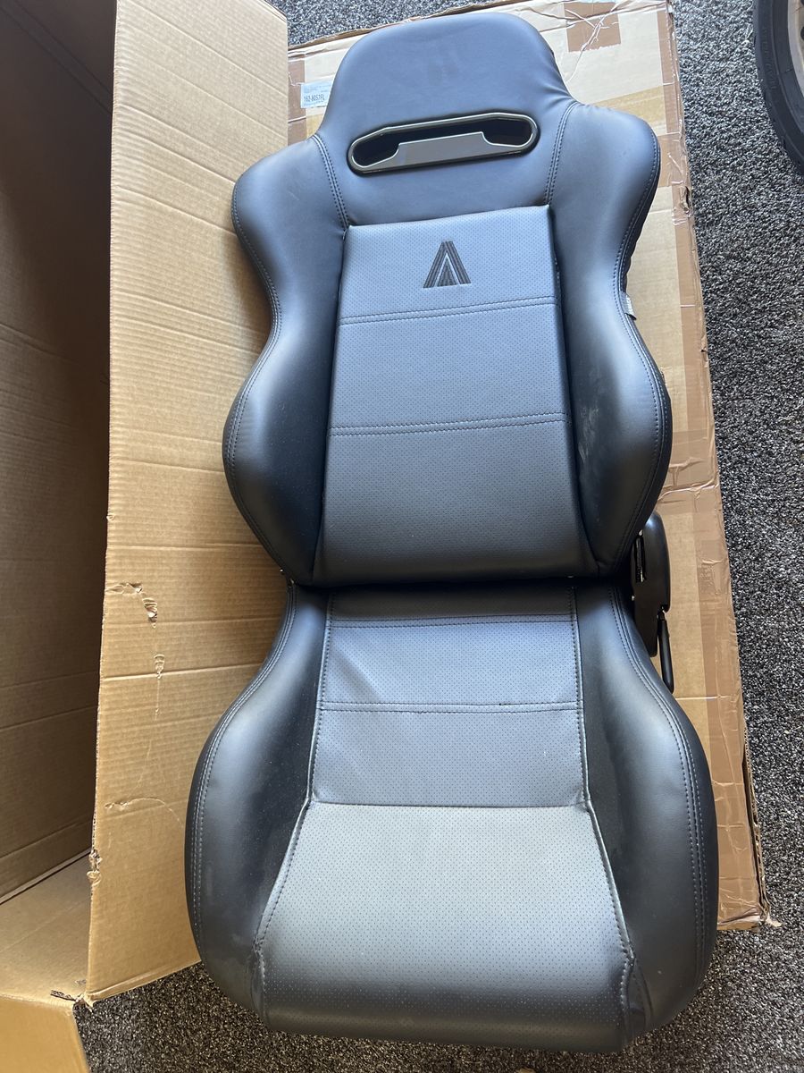Set of Custom Black/Gray Perforated Leather Racing Seat - Universal Fit