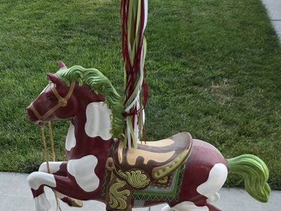 Decorative Wooden Carousel Horse Statue with Stand and Ribbon Pole