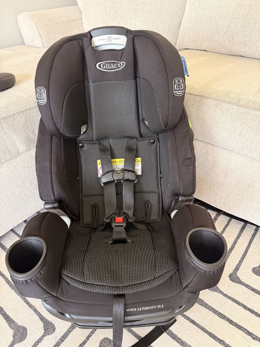 Graco 4Ever Extended2Fit Dlx car seat