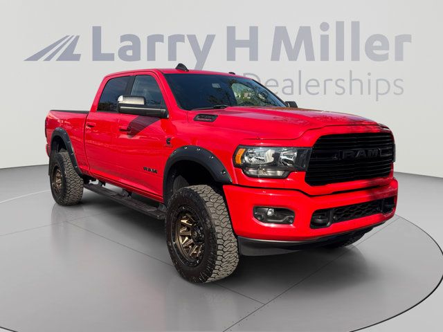 Main image 7