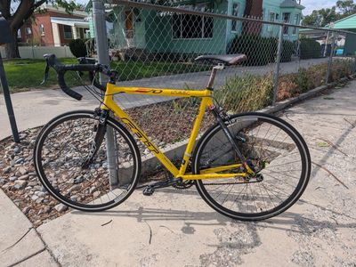 Felt F70 Road Bike 56cm Yellow with CycleOps Fluid Trainer
