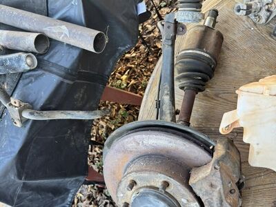 1st Gen Toyota Tacoma Steering Knuckles