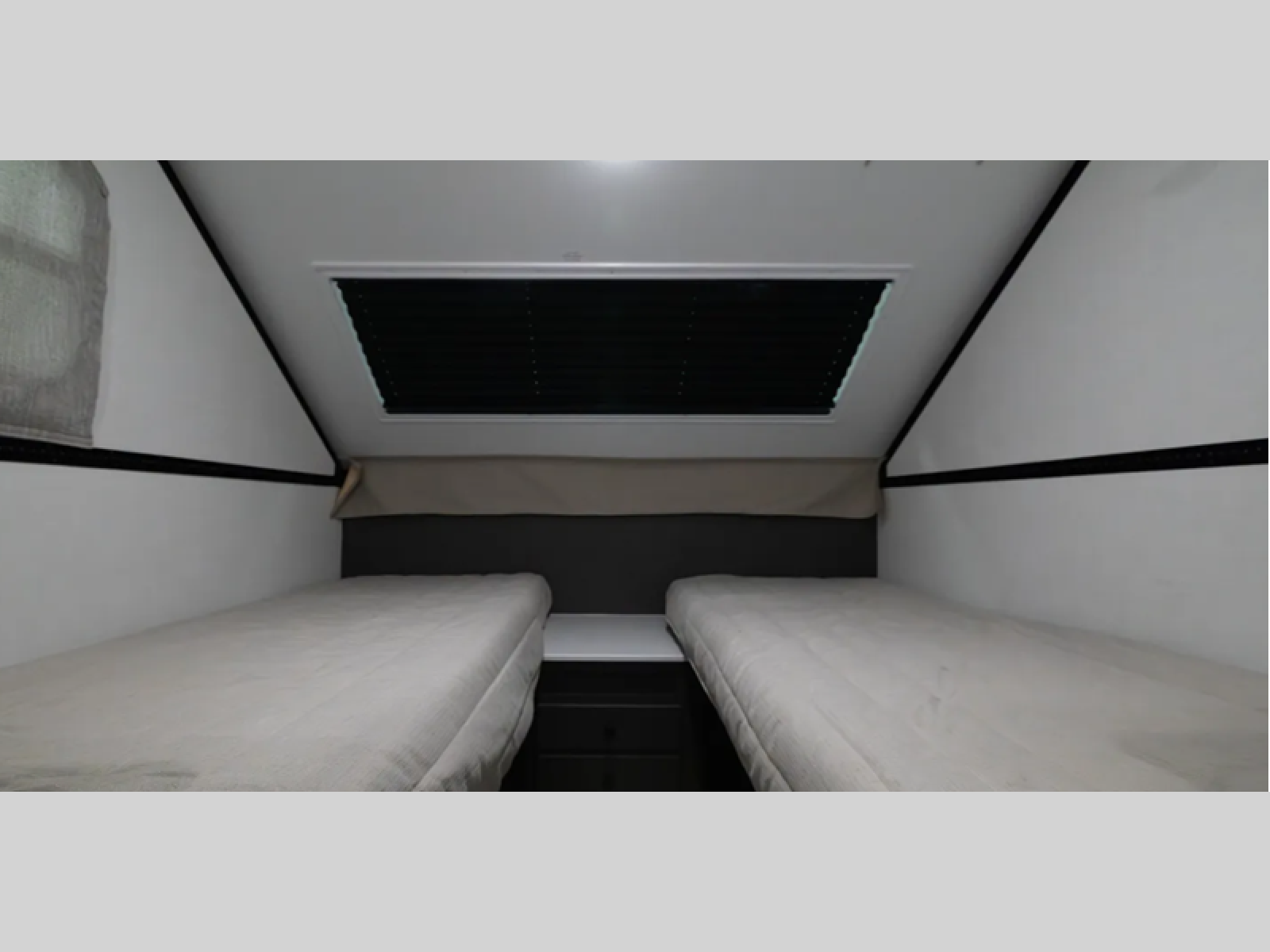Main image 5