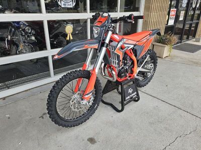 2026 BETA XTrainer 300