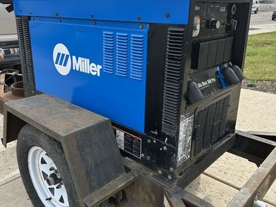 Miller Electric BIg Blue 300 Pro Welder