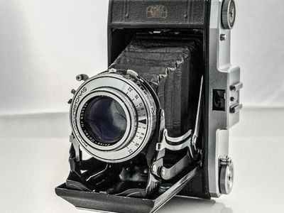 ZEISS IKonta 6x9 Classic film camera