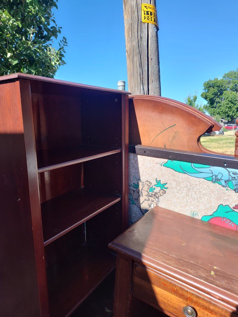Dark Wood Bookshelf & Matching Nightstand - Classic Bedroom Furniture Set